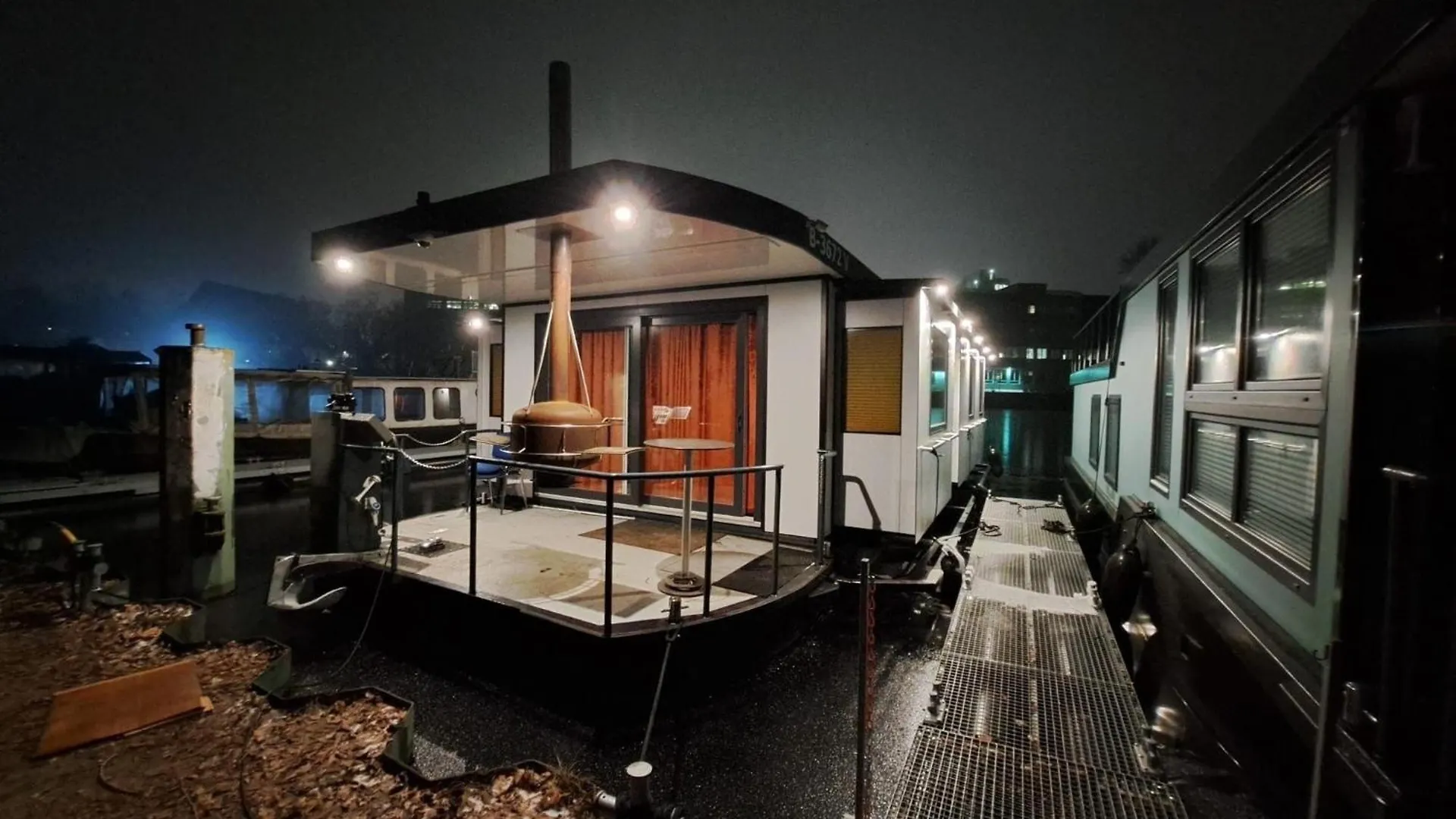 Botel Hausboot Tegel Hotel Berlijn